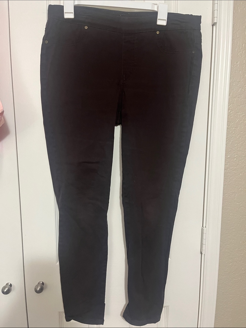 Women’s Dark Brown Stretch Skinny Jeans